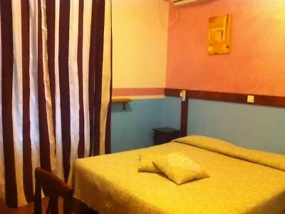Il Giglio Hotel 2*